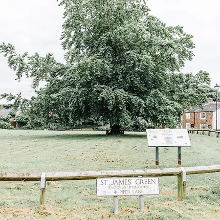 New - Herriot's Hideaway *