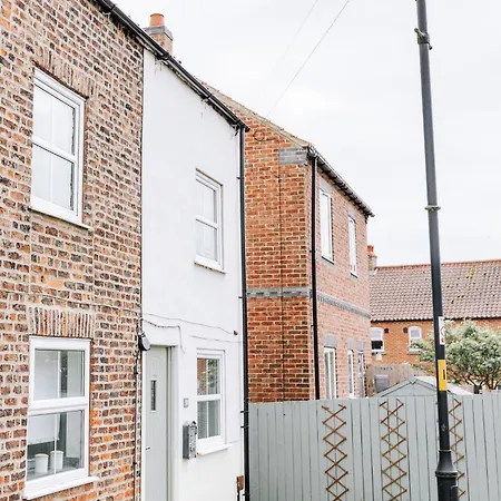 New - Herriot's Hideaway