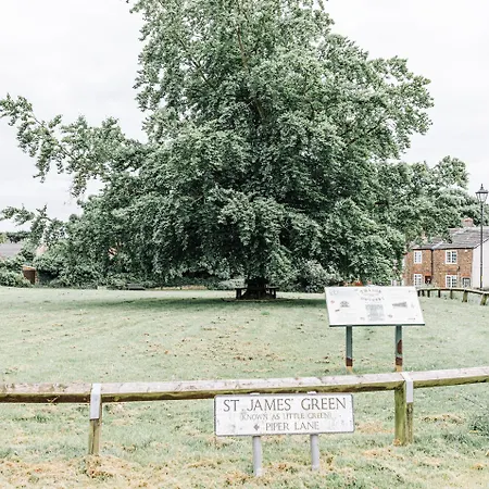 New - Herriot's Hideaway *